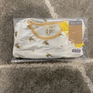 Kyte baby buzz 4t NIB pjs
